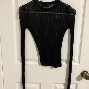 Black stretchy crop top